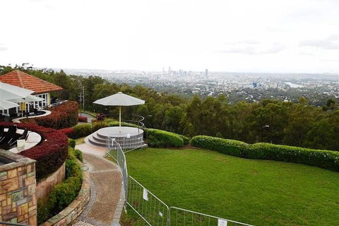 You Choose The Tour: Brisbane Private Chauffeur Driven Personal Tour - Attractions Melbourne 1