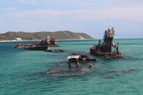 Moreton Island Snorkel And Sandboarding 4WD Day Trip From Brisbane - Attractions Melbourne 2