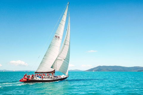 Condor Whitsundays Maxi Sailing (2 Days 2 Nights) - Single Bed - Attractions Melbourne 0