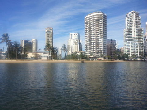 Lunch Buffet Cruise On The Gold Coast - Attractions Melbourne 3