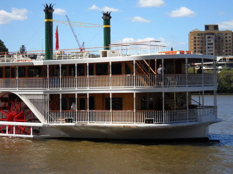 Brisbane River Lunchtime Cruise - Attractions Melbourne 11