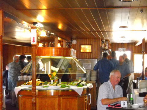 Brisbane River Lunchtime Cruise - Attractions Melbourne 12