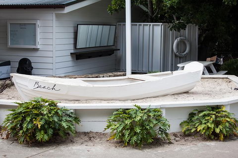 Byron Bay Day Trip From Gold Coast Including Cape Byron Lighthouse - Attractions Melbourne 5