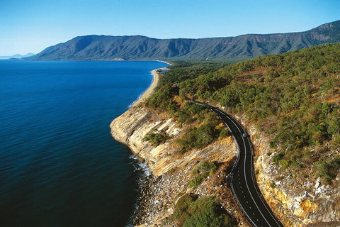 Airport Transfers Between Cairns Airport And Port Douglas - Attractions Melbourne 5