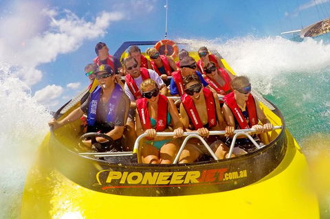 Airlie Beach Jet Boat Thrill Ride - Attractions Melbourne 8