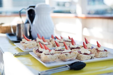 Cruise To Lunch Package - Attractions Melbourne 7