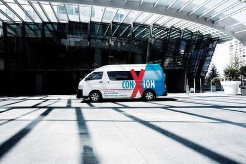 Brisbane Airport Arrival Shuttle Transfer To The Sunshine Coast Hotels/addresses - Attractions Melbourne 0