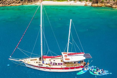 2-Day Whitsundays Sailing Adventure: SV Whitehaven - Attractions Melbourne 2