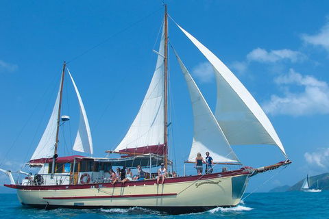 2-Day Whitsundays Sailing Adventure: Summertime - Attractions Melbourne 7