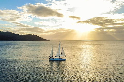 Magnetic Island Sunset Sail - Attractions Melbourne 1