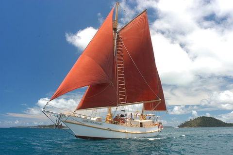 2-Day Whitsundays Sailing Adventure: Alexander Stewart - Attractions Melbourne 1