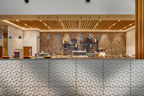 Brisbane Airport International Departure Plaza Premium Lounge - Attractions Melbourne 5
