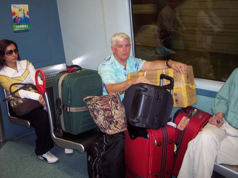 Airport Shuttle Transfer From Sydney City To Sydney Airport - Attractions Melbourne 3