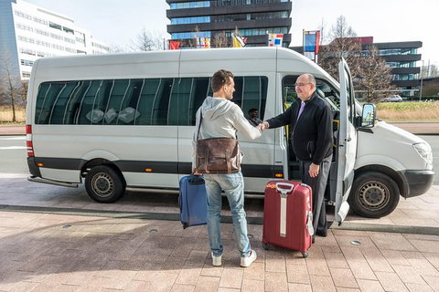 Sydney Airport Arrival Transfer (Airport To Sydney Central Business District) - Attractions Melbourne 7