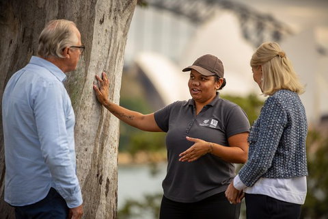 Aboriginal Heritage Tour At The Royal Botanic Garden Sydney - Attractions Melbourne 4