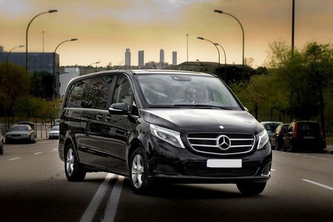 Arrival Private Transfer Sydney Airport SYD To Sydney In Luxury Van V Class - Attractions Melbourne 5