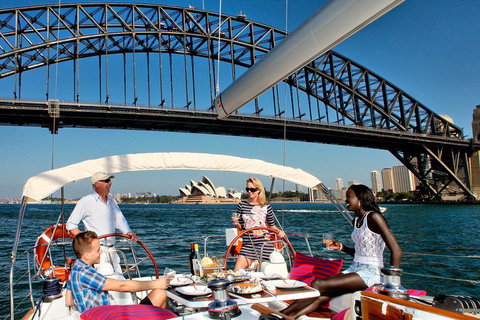 Sydney Harbour Luxury Sailing Trip Including Lunch - Attractions Melbourne 3