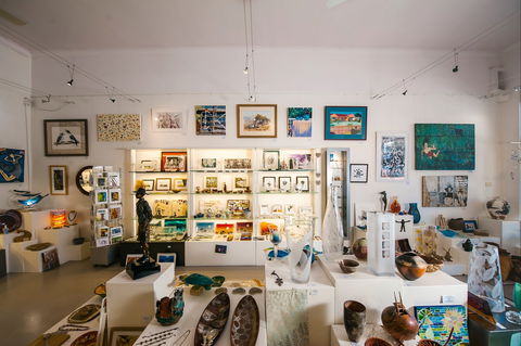 Art Aspects Gallery - Attractions Melbourne 0