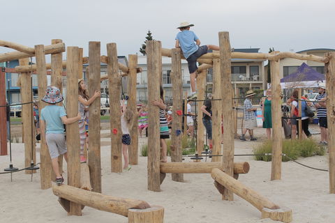 Bristow Smith Reserve Nature Playspace - Attractions Melbourne 0