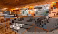 Gumnut Hideaway Gallery