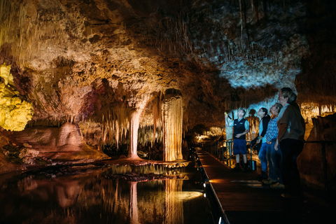 Lake Cave - Attractions Melbourne 0