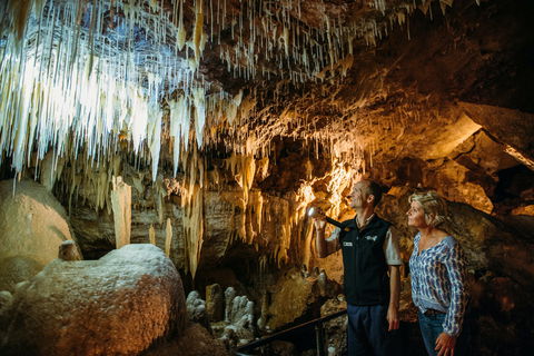 Lake Cave - Attractions Melbourne 1