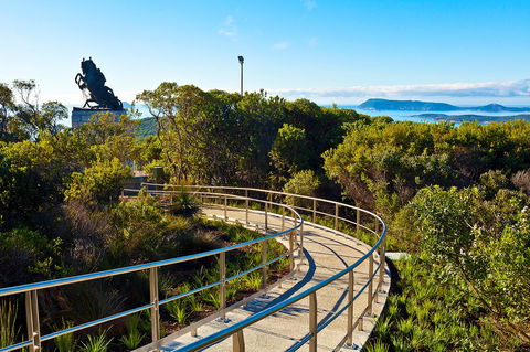 Padre White Lookout - Attractions Melbourne 0