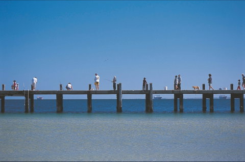 Rockingham Jetty - Attractions Melbourne 2