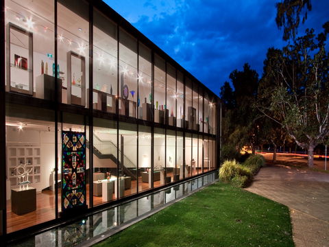 Wagga Wagga Art Gallery - Attractions Melbourne 2