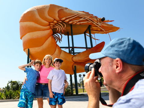 Big Prawn - Attractions Melbourne 0