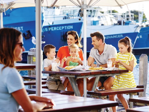 Fremantle Fishing Boat Harbour - Attractions Melbourne 0