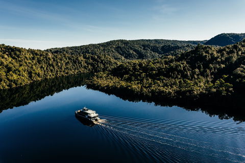 Gordon River - The - Attractions Melbourne 0