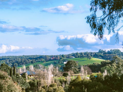 Hahndorf Creek Wellness Spa - Attractions Melbourne 1