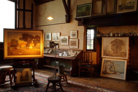 Heysen - The Cedars - Attractions Melbourne 2