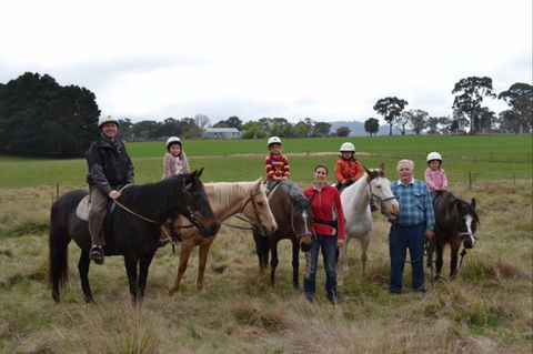 High Country Trail Rides - Attractions Melbourne 0