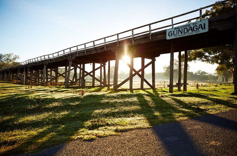 Historic Bridges Of Gundagai - Attractions Melbourne 0