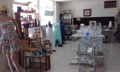 Hunters Haven Anglican Op Shop - Attractions Melbourne 0