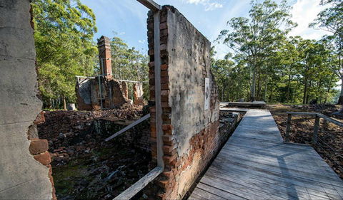 Innes Ruins - Attractions Melbourne 0