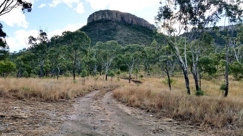 Lords Table Mountain - Attractions Melbourne 1