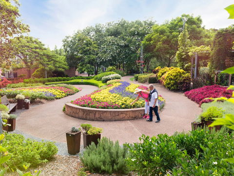 Roma Street Parkland - Attractions Melbourne 0