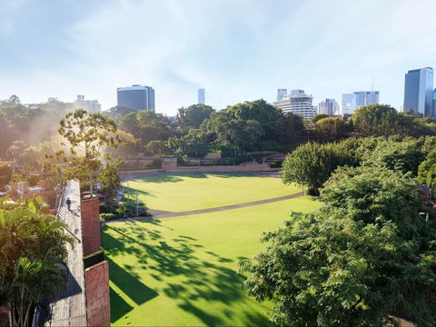 Roma Street Parkland - Attractions Melbourne 1