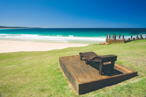 Short Point Beach - Attractions Melbourne 0