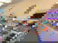 The Pier View Lolly Shop