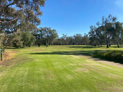 Echuca Back 9 Golf Course - Attractions Melbourne 1