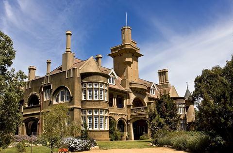 Hilltops Antique Trail - Attractions Melbourne 1