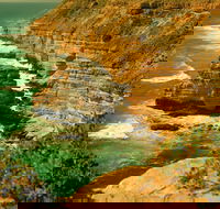 Island Rock and Natural Bridge - Attractions Melbourne