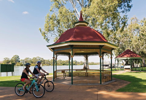 Mary Ann Reserve - Attractions Melbourne 1