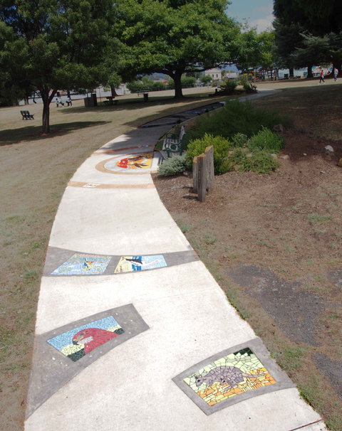 Mosaic Pathway (WASS) - Attractions Melbourne 0