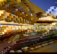 The Pier Cairns - Attractions Melbourne