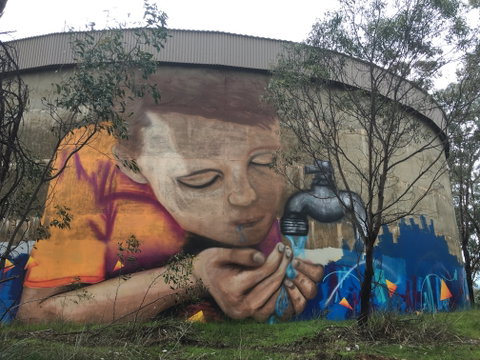 Willans Hill Water Tower Mural - Attractions Melbourne 1
